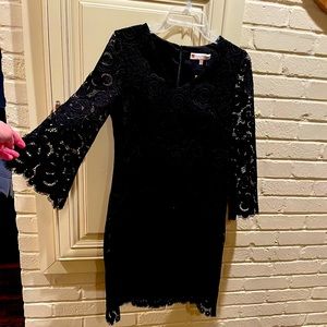 Jude Connally Black Lace Cocktail Dress🖤 Size S  (fits size 4-6), Silk Lining